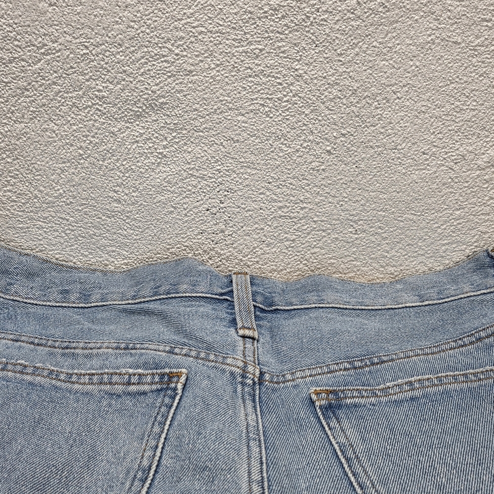 Madewell the Mom Jean Short Denim Blue Shorts Women High Rise Frayed Hem Size 29 - Picture 11 of 16
